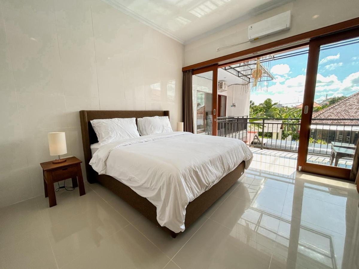 James Guest House Seminyak Extérieur photo